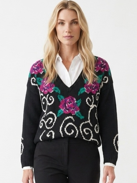 maggie lawrence Sweaters - MAGGIE LAWRENCE | Vintage Black Floral Knit V-Neck Sweater Women’s Size Large